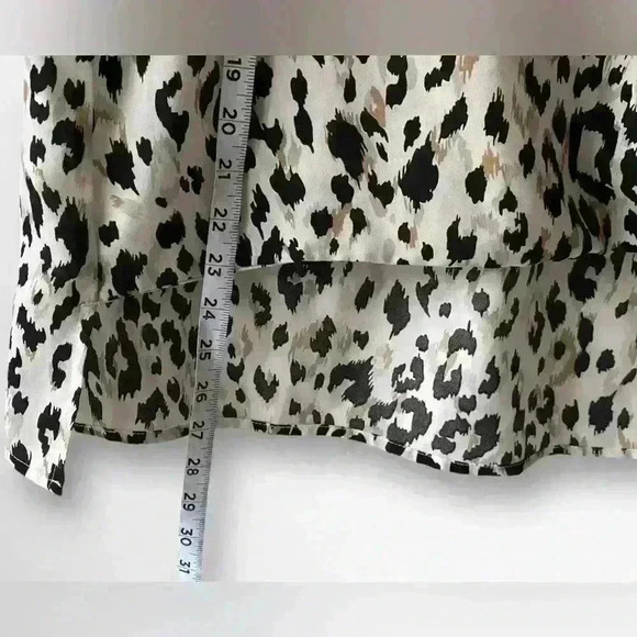 LEOPARD Print WRAP Front BLOUSE With Tie Sleeves High Low Black White Small - Picture 8 of 8